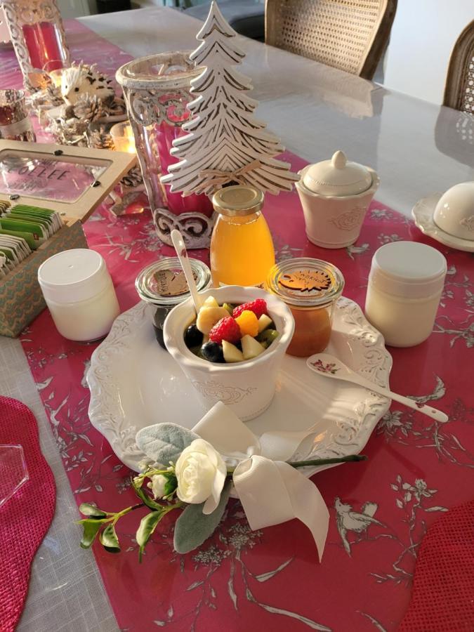 Au Chant Des Oiseaux Bed & Breakfast
